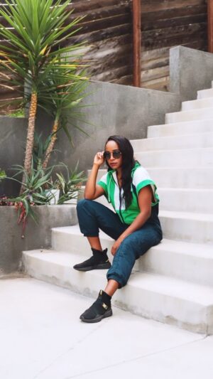 Aja Naomi King Instagram - Feeling hydrated and ready for everything …who’s with me ?! 🙋🏾‍♀️