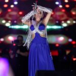 Ajda Pekkan Instagram - Dün gece İzmir Aliağa’da Zafer Bayramına yakışır olağanüstü bir buluşma yaşadık , çok sevgili Aliağa halkına ve de çok değerli Belediye Başkanımız @serkanacarizmir ‘e sonsuz teşekkürler 🙏🏻 📸 @boragokhan @burcusedefofficial @hakankulturofficial @ali_dlgc_ @caganogut @pollproduksiyon