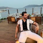 Akın Akınözü Instagram - 11082022