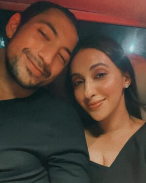 Akansha Ranjan Kapoor Instagram - 30 & wholesome 😌☀️🍰🥂