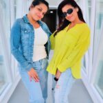 Akshara Singh Instagram - Aaj ke mandatory jagah pe hamara saath dete huye non other than @aslimonalisa ji 🤩😍🫶🏻 #travel #partneroftheday #lfl #favplace #aksharasingh #instafeed #🧿