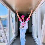 Akshara Singh Instagram - Zindagi me chahe jo chal raha ho bhai Kuchh chize mandatory hain wo nahi bhulna 😜😁🤗❤️ #aksharasingh #lfl #favspot #aerobridge #takeoff
