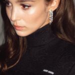 Alba Baptista Instagram - GQ MOTY Awards with @miumiu & @cartier ✨ Styling: @franciscoreis 🌹 MUA: @sarafonseca_makeup Hair: @_vascofreitas_ Bff: @justinamorim Missing piece: @__joanaribeiro__