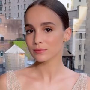 Alba Baptista Instagram - @mrsharrismovie is out! only in Theatres! ❤️ we had a screening yesterday and it filled my heart to see people leave the theatre feeling so good. It’s a heartwarming film that I’m very proud to be a part of. Thank you @director_anthonyfabian for making it all come to life… 
And Thank you to @dior for dressing me and making me feel like a Claude Monet painting.