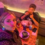 Alba Carrillo Instagram - Días emocionantes que empiezan y terminan de forma especial💖 Cumple de Ro y lanzamiento de su proyecto @rcskincare_oficial 😍 Premiere de Garfield con Lucas, Hugo y @itsmartacastro 🐈 Cenita especial con el hombre de mi vida💘