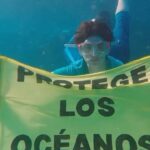 Alba Flores Instagram - 🌊¿De qué sirve el Tratado Global de los Océanos si los países no lo ratifican? Spoiler: DE NADA @albafloresoficial ha podido observar de primera mano cómo creando una red de santuarios en todo el mundo podrían proteger la vida marina 🐡🦈🪸 💪Necesitamos que los Gobiernos ratifiquen YA el Tratado Global de los Océanos. Únete y protege los océanos. Firma nuestra petición en 👉👉LINK EN BIO