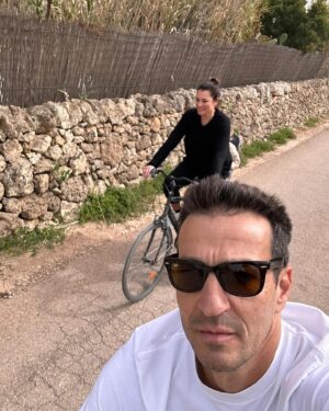 Alena Šeredová Instagram - 2 giorni in Puglia #apuglia #ostuni #polignanoamare  #torrecoccaro