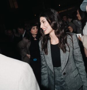 Alessandra Mastronardi Instagram - Grazie, sempre. @brunellocucinelli_brand smiles and hugs, my favorites 🤍 @carolinacucinelli 🤍 
#brunellocucinelli #adv