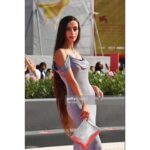 Alessia Tresoldi Instagram - Venezia79 ❤️ #venicefilmfestival #venezia79 #redcarpet Non bisogna aver paura di essere sé stessi in qualsiasi versione si voglia. Si possono avere più passioni e obbiettivi. Come sapete lavoro nell’ambito delle biotecnologie per la salute ma sono anche un’Influencer una modella e un’attrice e tutto quello che il futuro ha in serbo per me. Non vedo l’ora di cimentarmi in nuove esperienze e avventure in linea con la mia personalità. Posso/possiamo essere tutto quello che vogliamo. #tresoldi #cider #Bergamo #labiennale #festivaldelcinemadivenezia #film #cinema #filmfestival #venezia #venice