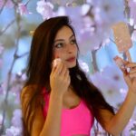 Alessia Tresoldi Instagram - It is nice to see someone blush. 😊🌸 @sheglam_official #sheglam #SHEGLAMBlush #SHEGLAMLiquidFam _Adv_ if you love the blush leave a 🌸 or 🩷 🌸SHEGLAM liquid blush-New Shades Try-on Real Deal - Hot Topic -Cutie Pie Let’s see some haks, they also improve, thanks to the feedback, the sponge to solve the leaking issue 🌸 search id: sb2402223828333133