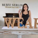 Alessia Tresoldi Instagram - Degustando segreti in franciacorta 🌷 invited by @bersiserlini_franciacorta #wearth #franciacorta #cantinefranciacorta #brescia #bergamobresciacapitaledellacultura #madeinitaly #degustazione #franciacortafun #bersiserlini #eventi #matrimoni #weddinglocation #aziende #famiglia #uvechardonnay #uva