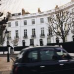 Alex Lange Instagram - London strolls ☕
