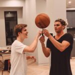 Alex Lange Instagram - i FLIPPED A BASKETBALL ON A KNIFE aye
