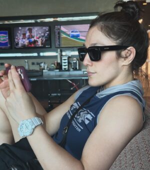 Alexa Grasso Instagram - Cansada pero FELIII 😍
Hoy me siento muy agradecida por esta vida 🤍
Excelente miércoles 😘