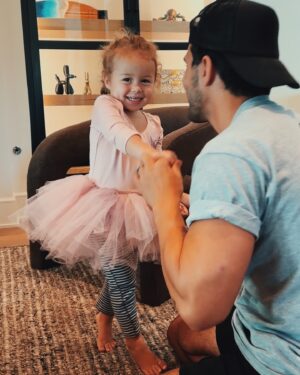 Alexa PenaVega Instagram - Feliz cumpleaños princesa. 💕💕💕 Happy birthday to our Rio Rey! We love you Riri.