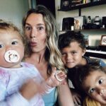 Alexa PenaVega Instagram - These are the pictures daddy gets from us 🤣♥️💃🏼