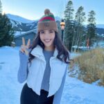 Alexandra Botez Instagram - Stole this hat in white elephant