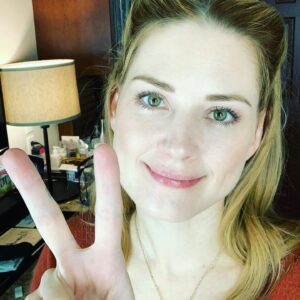 Alexandra Breckenridge Instagram - #vote ❤️💜✌🏻