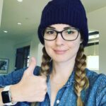 Alexandra Breckenridge Instagram - #readyforwork lewk #virginriver I actually only use these glasses for reading scripts but I think their cute lol so I’m wearing them with this hat and these braids damn it!