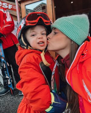 Alexia Mori Instagram - Vacances ❄️⛷️