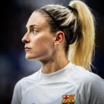 Alexia Putellas Instagram - Big win team! 💙 Gracias al Ciutat de Valencia por el cariño 🙏