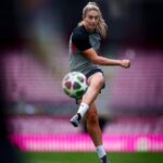 Alexia Putellas Instagram - Feliç de tornar a trepitjar el temple ❤️🏟️ Tots units per aconseguir estar a semifinals demà!