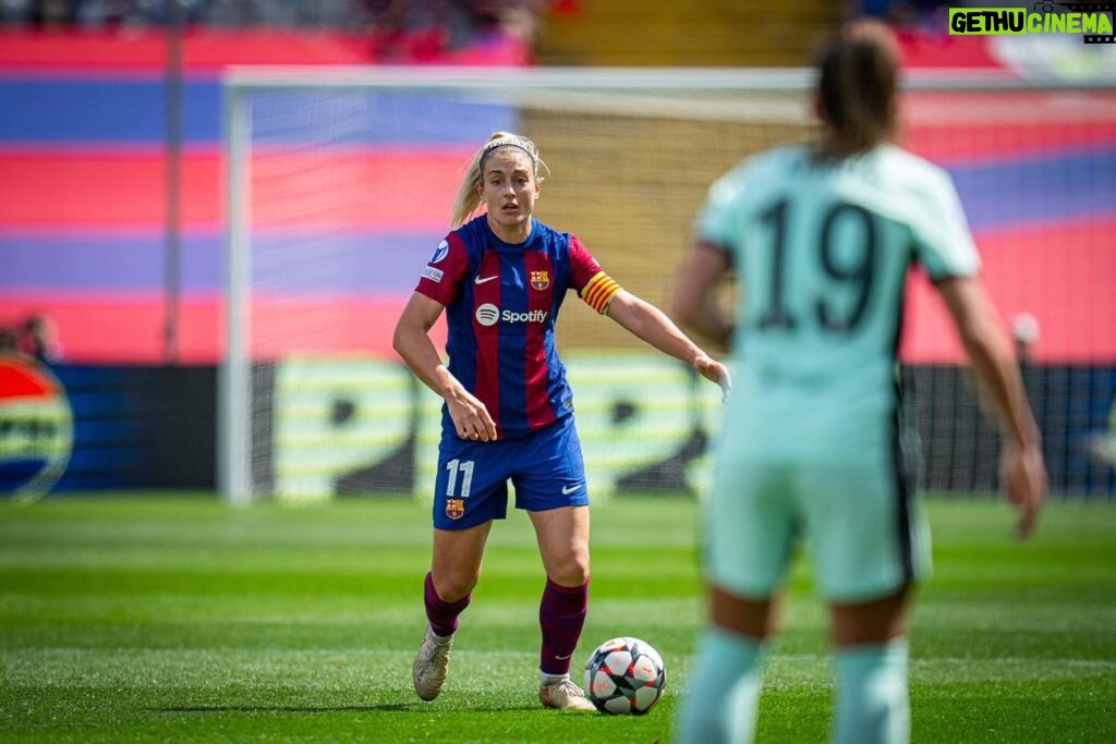 Alexia Putellas Instagram - Ahir va fer mal però com ens deieu a l’estadi… Sí, es pot. Queda la meitat de l’eliminatoria i anirem a per totes. Confiança al 100% en l’equip. Gràcies culers! Sempre Visca el Barça 💙