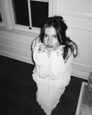 Alexis Jayde Burnett Instagram - on my way to the party for you !