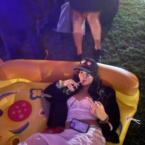 Alexis Jayde Burnett Instagram - 🎶🤍🤠⭐️🪩