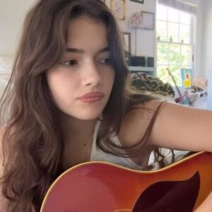 Alexis Jayde Burnett Instagram - wanna beeee like youuuu