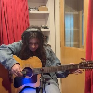 Alexis Jayde Burnett Instagram - this and that