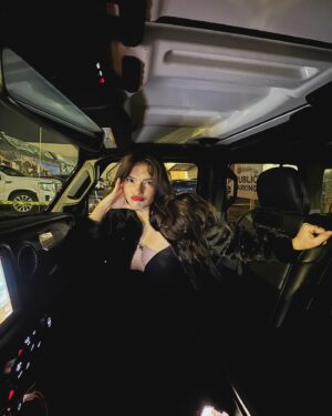 Alexis Jayde Burnett Instagram - Grammy week 🤍  thankful for chicken tenders and french fries