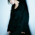 Ali Lee Instagram - 在 黑 與 白 間 尋 找 細 節 🤍🖤 剪短前一輯:) @prada #PradaReNylon #ALife
