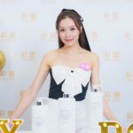 Ali Lee Instagram - @choifunghong_hk 特意推出 #爽身粉味沐浴露 沐浴時散發淡淡嬰兒香氣，為每次沐浴注入幸福感，令人勾起兒時回憶🛁 #choifung #JOSERISTINE #babypowder #showergel #JOSERISTINEBabyPowderShowerGel #madeinhongkong #彩豐 #彩豐行 #爽身粉味沐浴露　 #溫和配方 #香港製造 #爽身粉