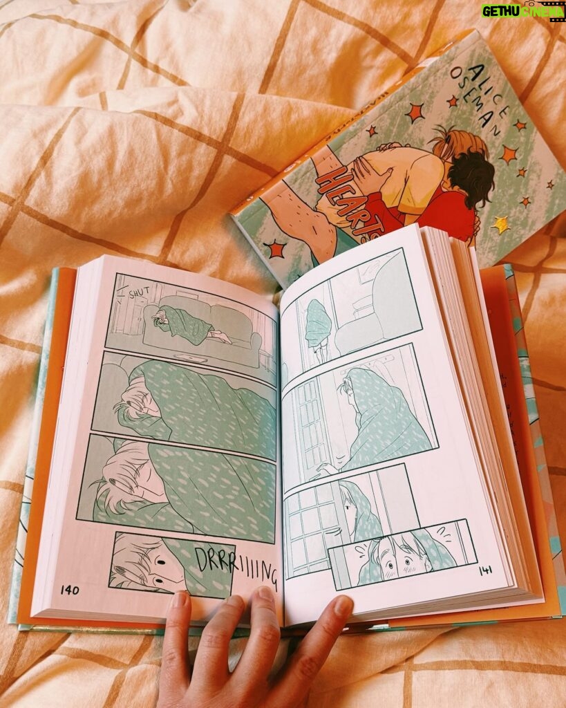 Alice Oseman Instagram - The US edition of Vol 5 is out today, published by @graphixbooks!! This edition is printed in this lovely blue rather than greyscale, and comes in hardcover and paperback! Thank you so much for all the support for Vol 5 so far and I hope you enjoy it if you’re planning to read it! ✨🍂