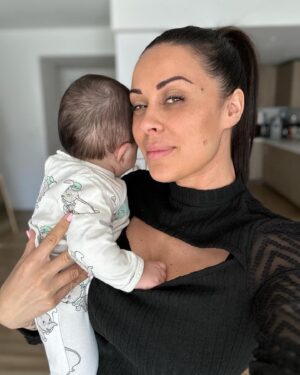 Alicia « Shanna » Kress Instagram - Qu’est ce que j’aime ce rôle ♥️