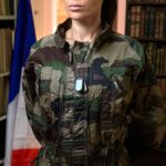 Alicia « Shanna » Kress Instagram - L’année 2024 commence avec une nouvelle mission 🫡 Il était une fois.. Un soldat décoré et élevé au rang de… Kaporal Kress. Envoyée pour les missions les plus secrètes et délicates, elle parcourt le monde pour le rendre plus sur. Son nouveau dossier, capturer et ramener un soldat « WANTED » à l’identité encore énigmatique. Seule contre tous, elle a l’habitude.. mais cette fois elle ne se doute pas que ce combat va tout changer. RDV le 03.01.24 pour la partie 2. D’après vous que va-t-il se passer ? #film #courtmetrage #armée #soldat #acteurs #fitnesscamp #2024 #kaporalkress #generalmatijas