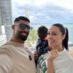 Alicia « Shanna » Kress Instagram - Nouveau vlog dispo sur notre chaîne YouTube 🎬 On est de retour 😌😍 On vous raconte notre 1ere semaine de vacances à Miami ☀️ Vacances, long voyage avec Loüka, retrouvailles 🐶 ça ne s’est pas passé comme prévu 😞🙏🏼 Découverte de miami pour mon namour, Laetitia et Loüka. Le lien est dans notre bio et nos stories ☺️ Une grosse pensée à Oreo 💔🙏🏼
