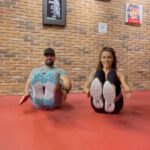 Alicia « Shanna » Kress Instagram - CHALLENGE 🥵 Tague la personne qui doit réussir ce défi (avec ou sans toi) ? 💪🏻 #challenge #challenges #workoutmotivation #workoutroutine #couplelove #fitnesscamp