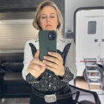 Alicia Silverstone Instagram - Flashback to all the fun I had filming #Reptile! #FBF #MichaelPitt is so good. He makes me giggle hard in this! @iammikebeasley is the cutest! The most fun in square dance rehearsals and on set. Our director @Grant_Singer’s work and his aesthetic are really beautiful and the film looks stunning. He also co-wrote the screenplay with #BenecioDelToro and #BenjaminBrewer! @ericbogosian, my lover in Time Stand Still, a play we did on Broadway, and also my sweet dear uncle in Reptile (or maybe not so sweet?? 🤔). If you haven’t seen it yet, get ready for a thrilling story. I screamed twice and I know what’s coming… 🤪🤦🏼‍♀️ #Reptile is streaming now on @Netflix!