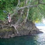 Alicia Silverstone Instagram - Waking up at 5AM to explore Osa Peninsula!? Yeah, I’d say it was worth it. 😍🥰 @dolphinquestcostarica @reymar9 @protravel.international @landed.travel