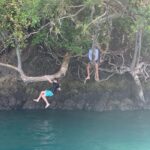Alicia Silverstone Instagram - Waking up at 5AM to explore Osa Peninsula!? Yeah, I’d say it was worth it. 😍🥰 @dolphinquestcostarica @reymar9 @protravel.international @landed.travel