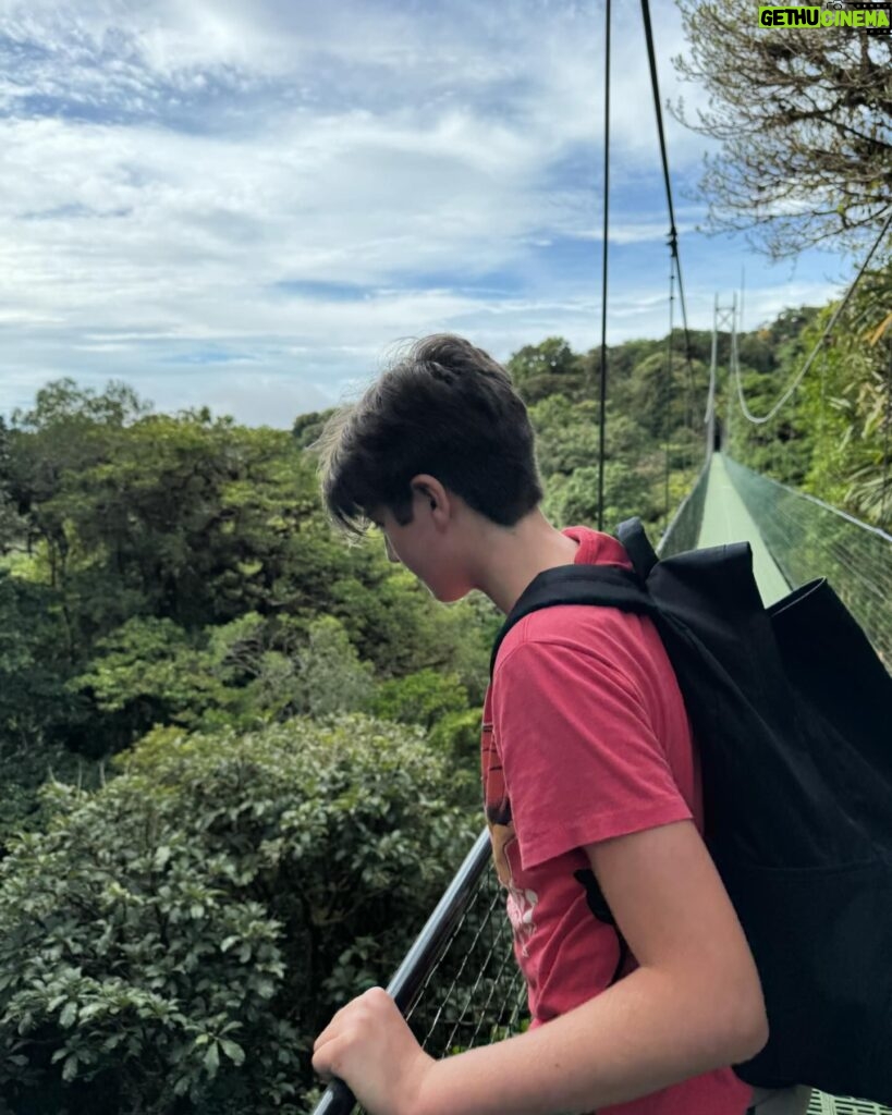 Alicia Silverstone Instagram - Our adventure started birdwatching in Curi-Cancha Reserve exploring, then we went ziplining again at the birth place of the activity, and then a walk on hanging bridges where we ran into a few monkeys playing around. They were so close! So wonderful 🐒 You can see more of this cuteness (and all the things we did!) on my story.