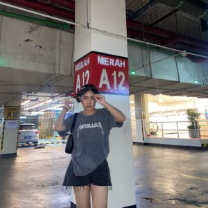 Alifa Lubis Instagram - Rugi dong ? Yang bener aje