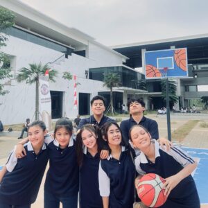 Alifa Lubis Instagram - Barudak magic 5 🤝🏽