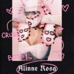 Alinne Rosa Instagram - Até quando sou um peido, sou AR. Seja vc! 😅🤪 deixe ela… com as coisinhas dela! #alinnerosa #AR #filosofa Stylist @luisazevedoo Look @nossalencar Foto @romariocarva