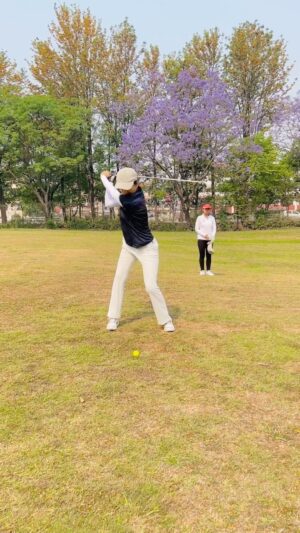 Alisha Rai Instagram - My long lost love, i wish i could be more consistent to practice 🙃 

I am always hesitant to post random and i end up not posting anything. Maybe i can try being random and worry less about being judged. 😌
