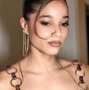 Alisha Wainwright Instagram - @vanityfair vanities