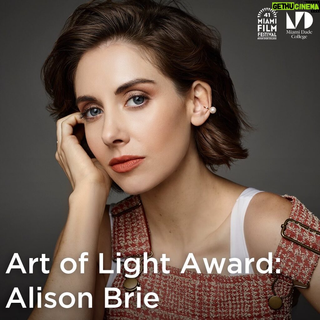 Alison Brie Instagram - Join us this Saturday, April 13 for an exclusive conversation with one of TV and film’s biggest stars, @alisonbrie ! Miami Film Festival will be screening @peacock ‘s hit new show “Apples Never Fall”. Alison will be presented with the ‘Art of Light’ Award to recognize her talents & successes as a star we’ve all come to admire! “Apples Never Fall”: A Conversation With Alison Brie 🤩 Sat, April 13 at 3pm, @regalsouthbeach Tickets on sale now! Link in bio 👀 @miamifilm #MiamiFF #ApplesNeverFall