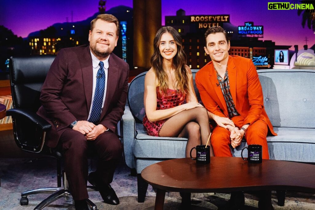 Alison Brie Instagram - Dave and I will be on @latelateshow with @j_corden tonight, celebrating Valentine’s Day the only way we know how…with a third. 😏❤️ #somebodyiusedtoknow